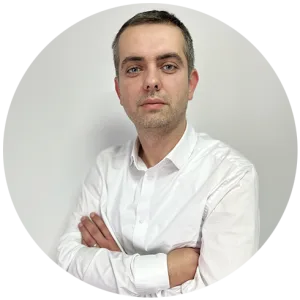 Adrian Mihail Adrian Mihail vindem ieftin
