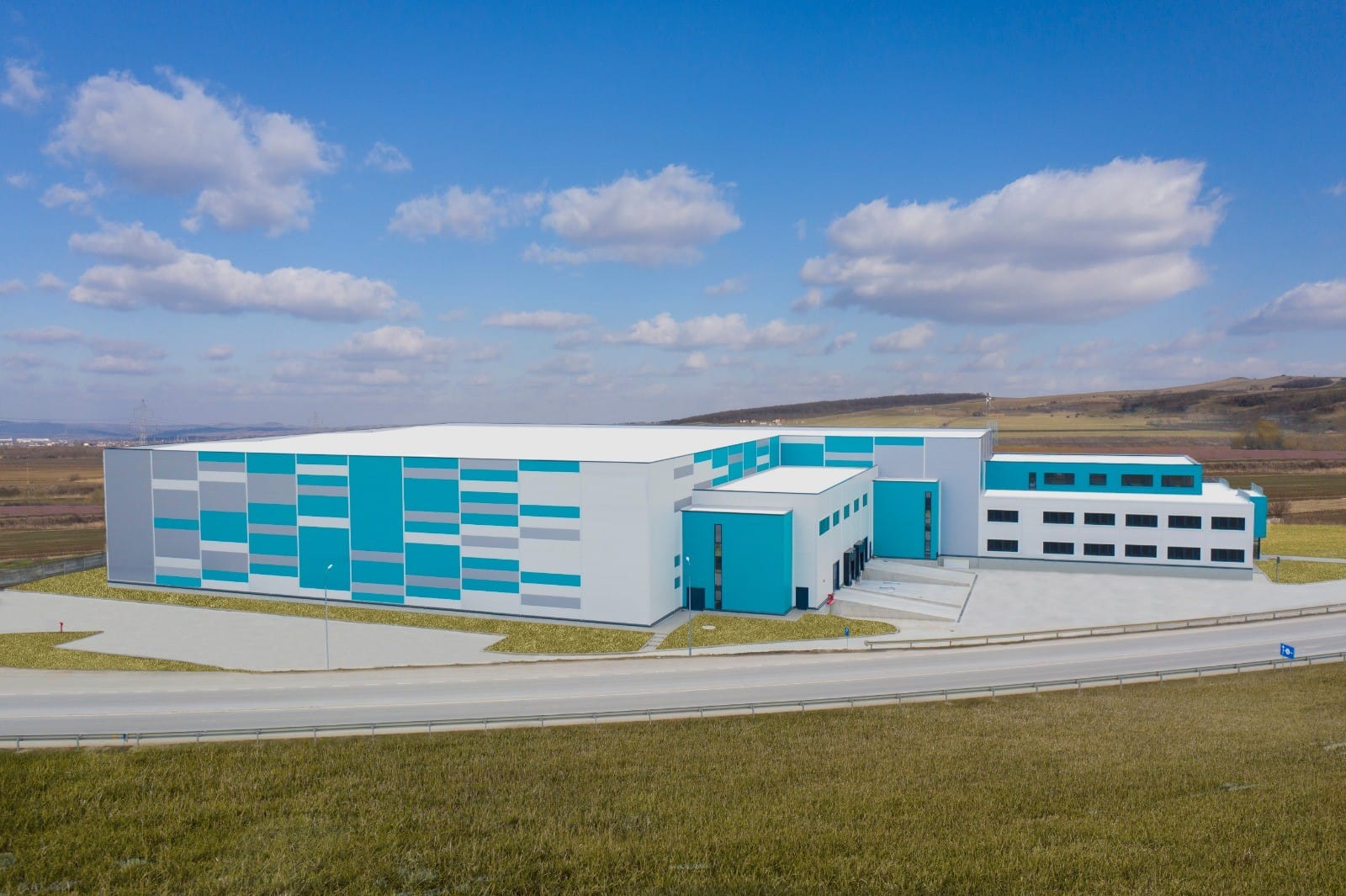 Hala panouri ISOPERn